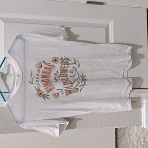 Altard State Medium T-shirt "spread kindness like wildflowers"